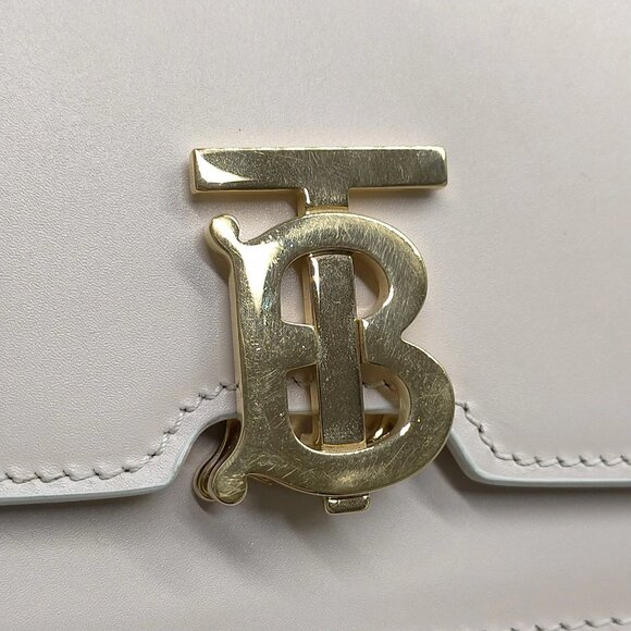 Authentic Burberry Pink Leather Crossbody Bag mn585-112525 - Picture 5 of 16